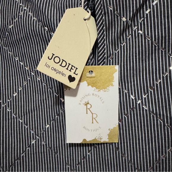 JODIFL Black / White Stripe Ruffled Sleeveless Blouse with sparkle design - Picture 6 of 16